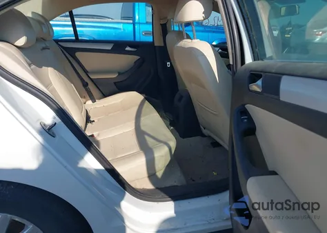 2013 Volkswagen Jetta Hybrid Se z USA, uszkodzony, nr VIN 3VW637AJ7DM291338